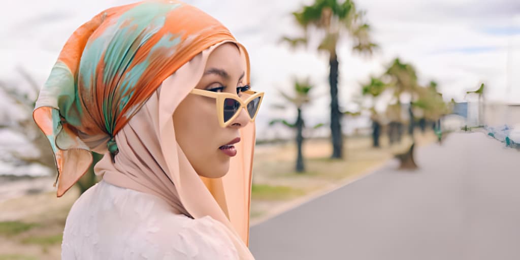 Choosing the Right Hijab Fabric for Every Season